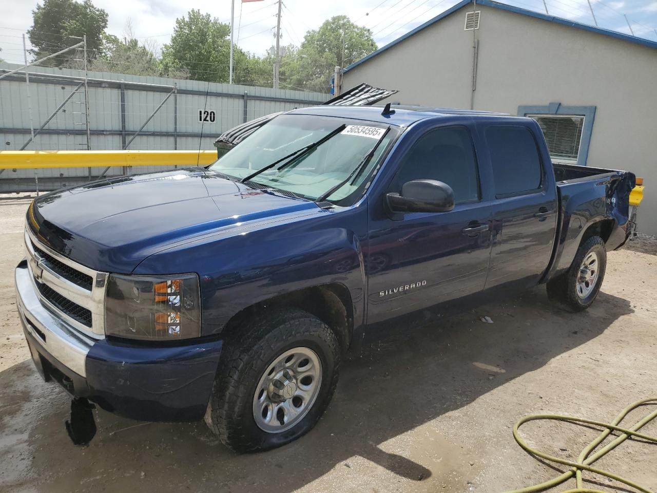 2009 Chevrolet Silverado K1500 for Sale in Wichita, KS - All Over