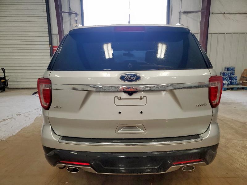  FORD EXPLORER 2018 Silver