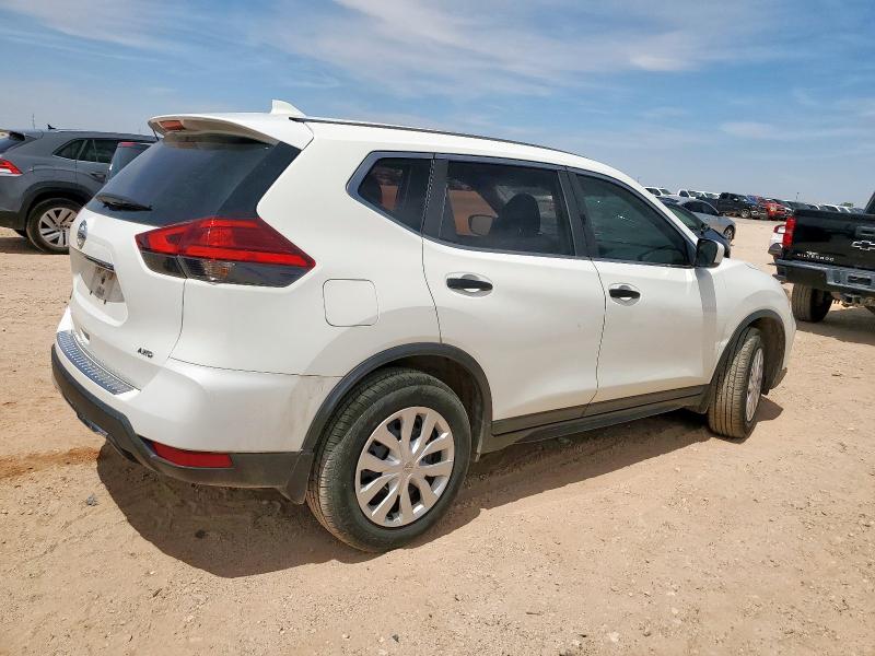 NISSAN ROGUE 2017 Білий
