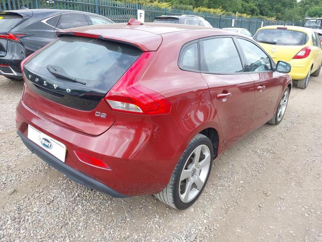 2015 VOLVO V40 ES NAV