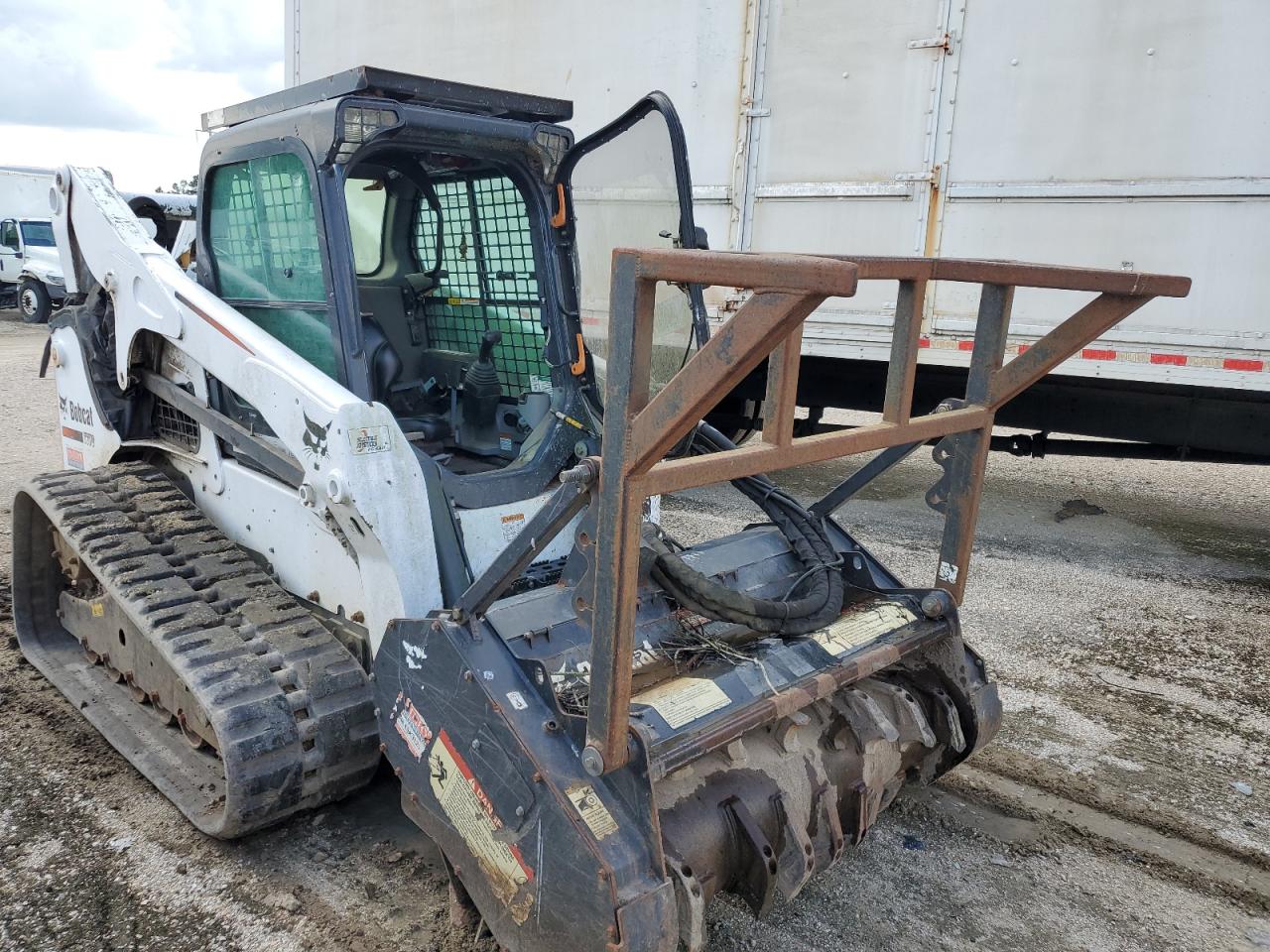 Greenwell Springs, LA에서 판매 중인 2014 Bobcat T770 Tracked Skid Steer Loader - Mechanical