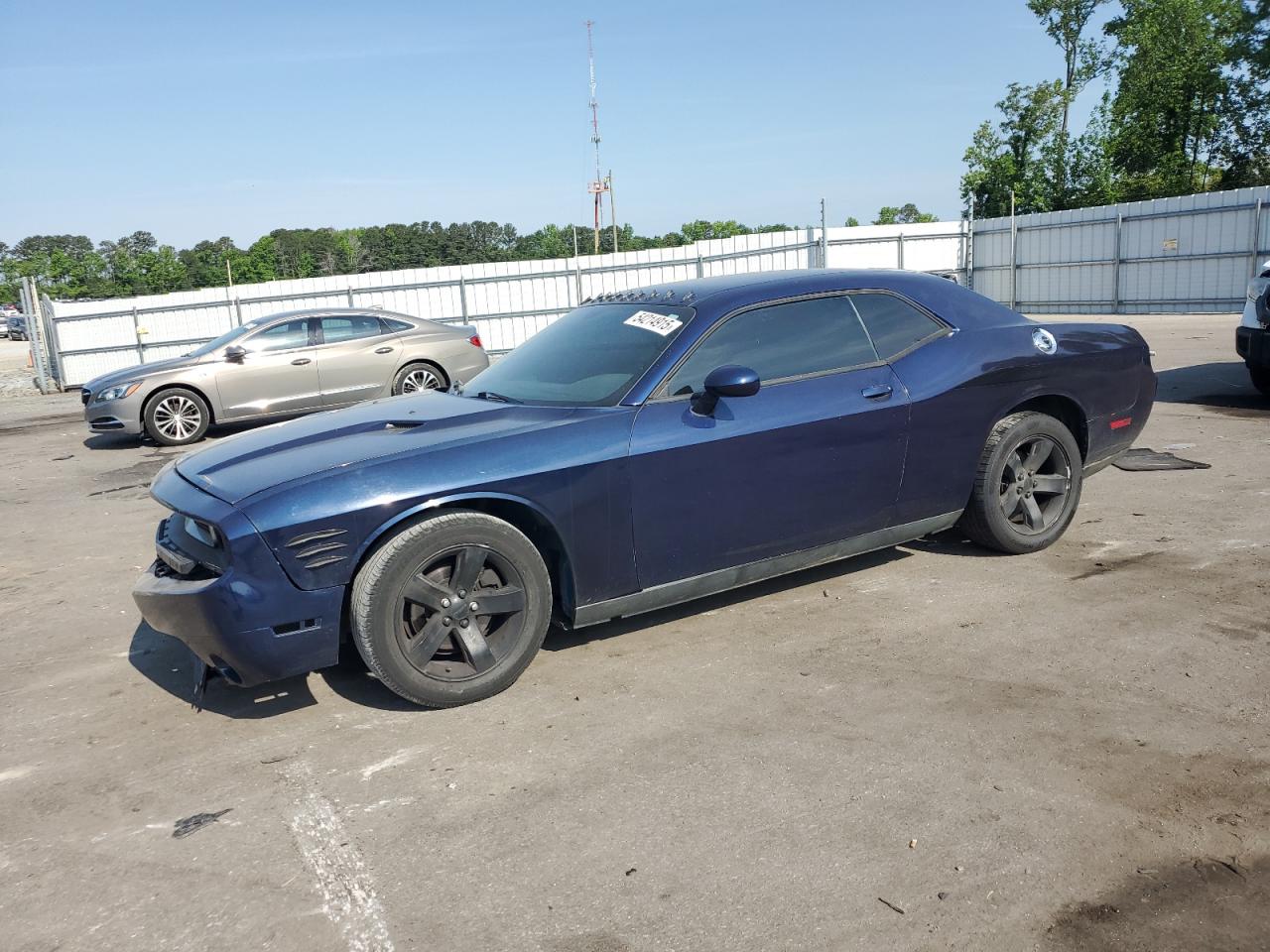2014 Dodge Challenger Sxt იყიდება Dunn-ში, NC - Front End