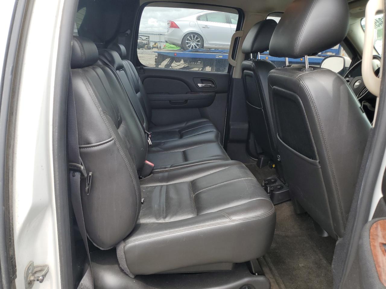 2010 Chevrolet Avalanche Lt VIN: 3GNVKFE03AG111240 Lot: 56571345