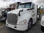 2017 Kenworth T680 Semi Truck იყიდება Cahokia Heights-ში, IL - Minor Dent/Scratches
