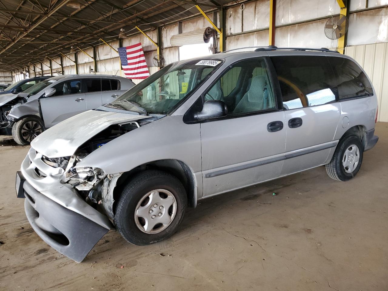 2000 Dodge Caravan للبيع في Phoenix، AZ - Front End