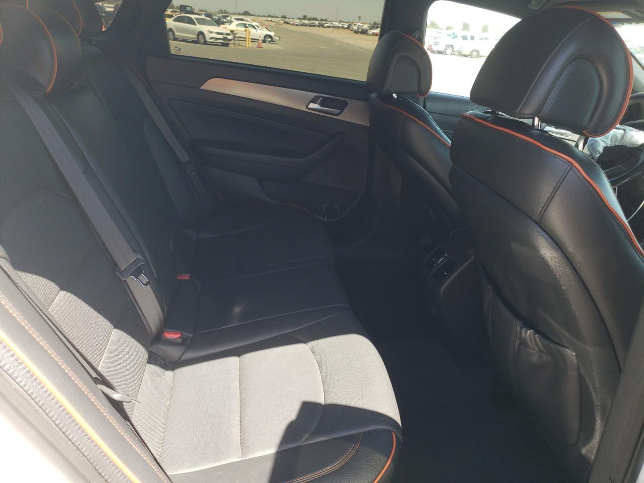 2015 Hyundai Sonata Sport VIN: 5NPE34AB2FH223690 Lot: 58958085