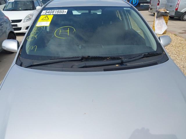 2012 TOYOTA AURIS HYBR