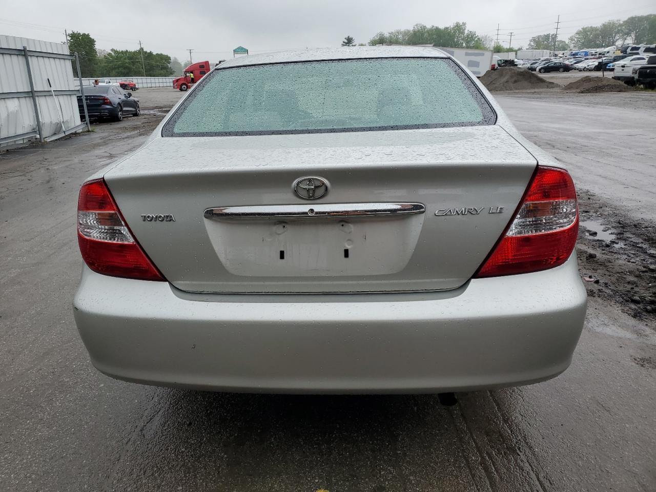 2004 Toyota Camry Le VIN: 4T1BE32K34U919799 Lot: 56546535