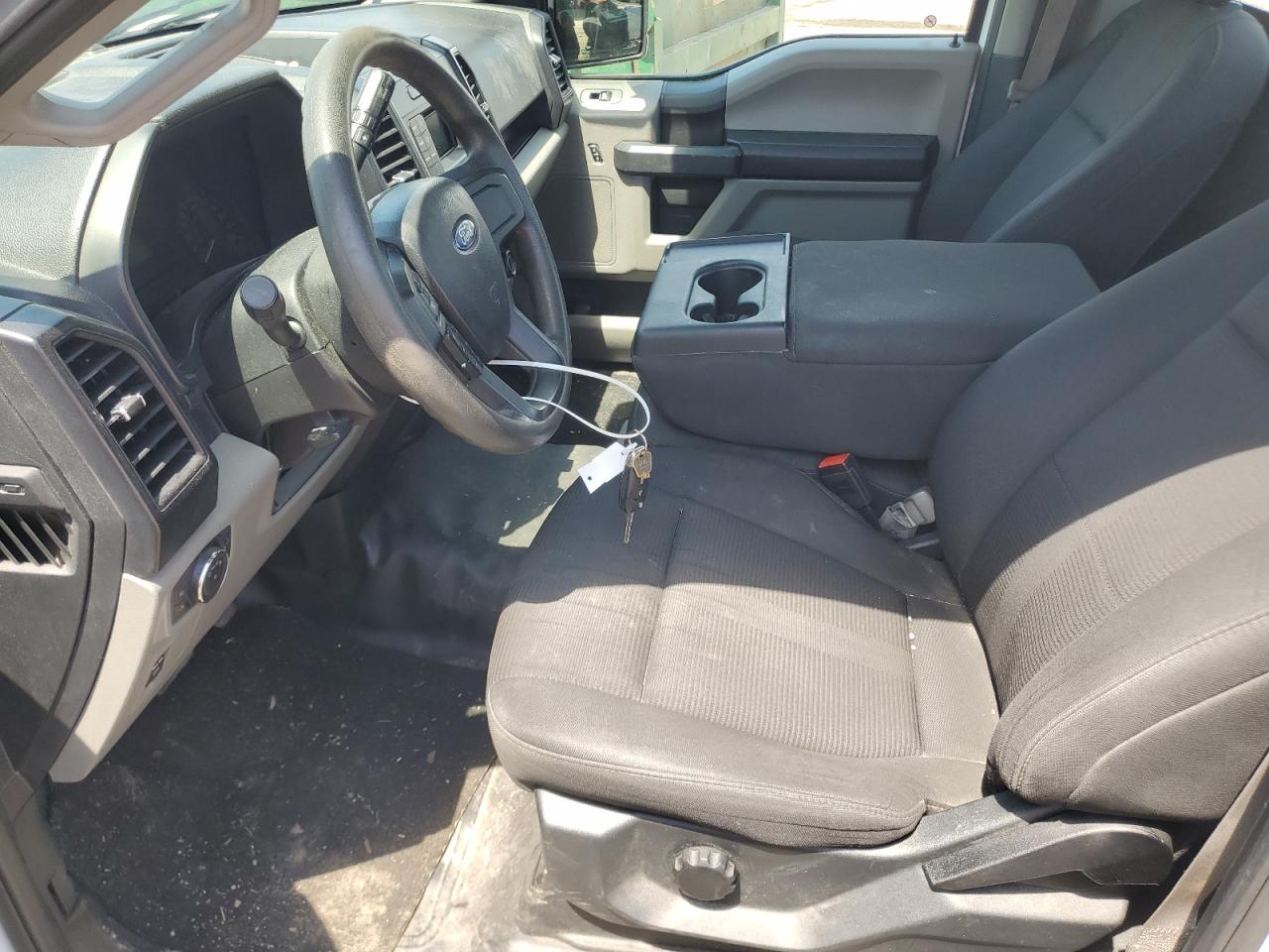 2019 Ford F150 VIN: 1FTMF1C55KKE25329 Lot: 56720065