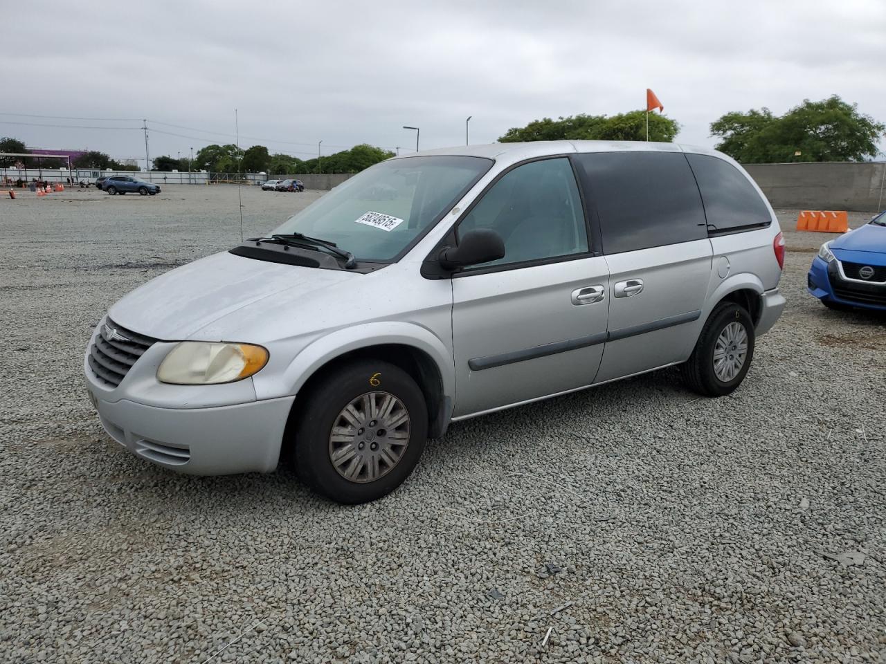 2005 Chrysler Town & Country