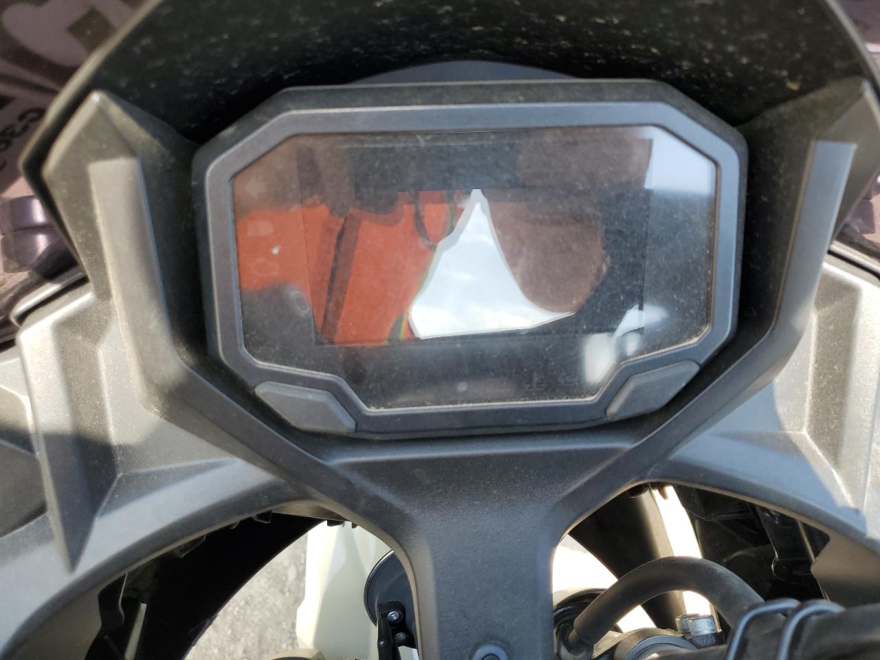 2022 Kawasaki Ex650 N VIN: ML5EXEN15NDA75600 Lot: 56949395
