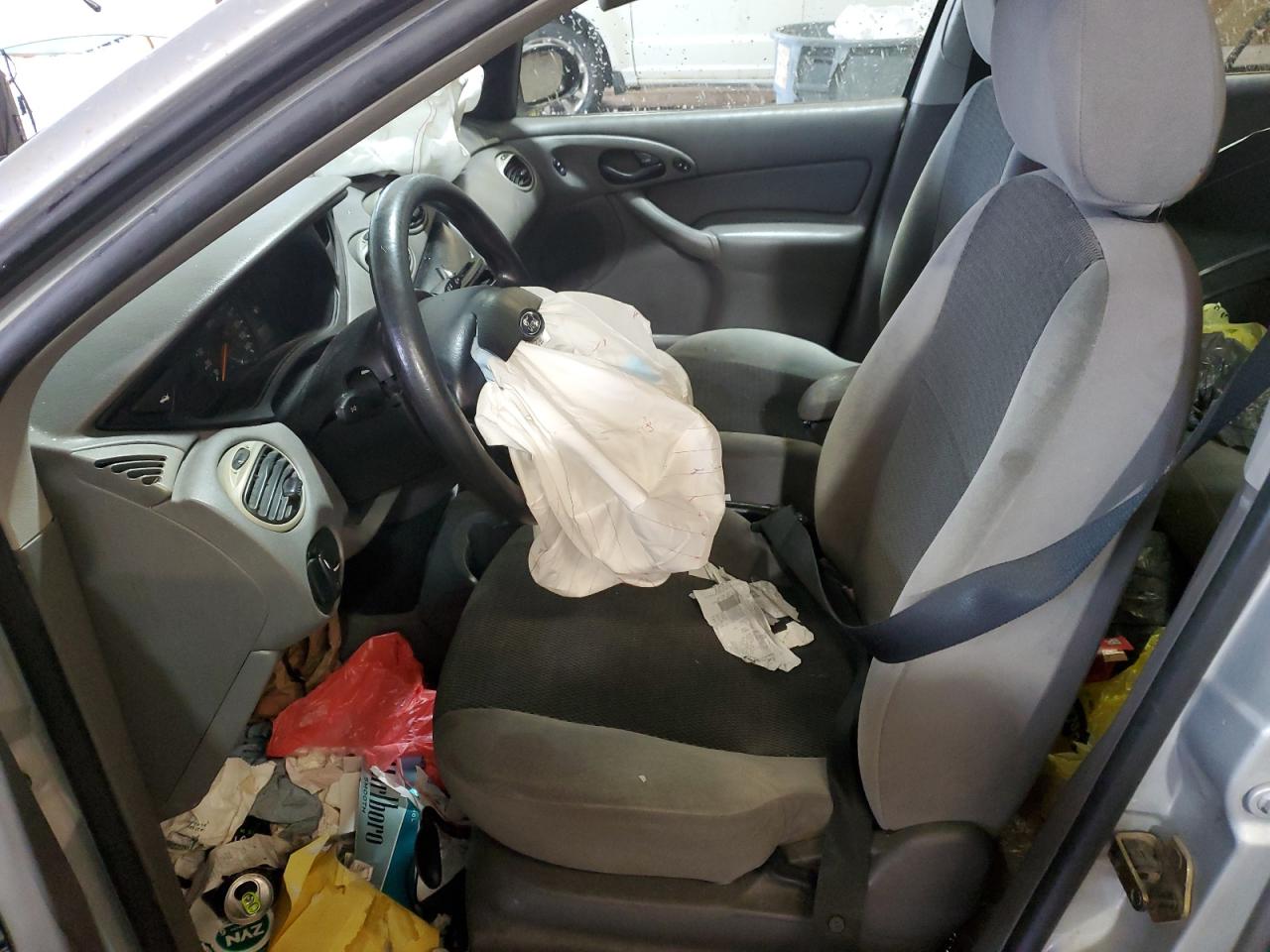 2003 Ford Focus Se VIN: 1FAFP34P43W186633 Lot: 56899065