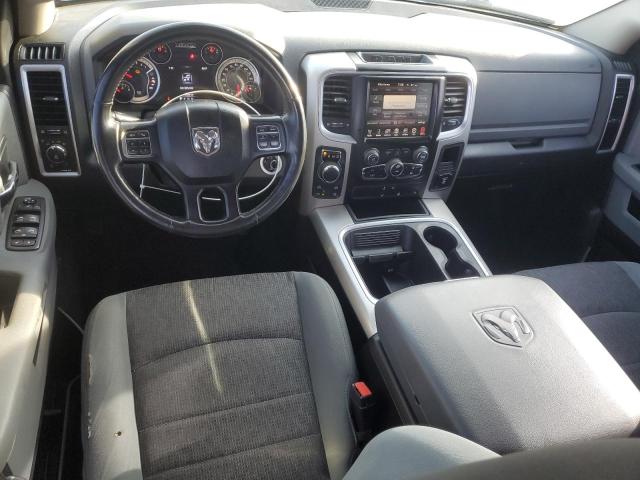 Pickups RAM 1500 2015 Silver