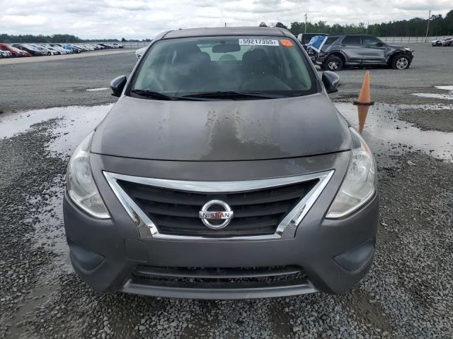  NISSAN VERSA 2019 Серый