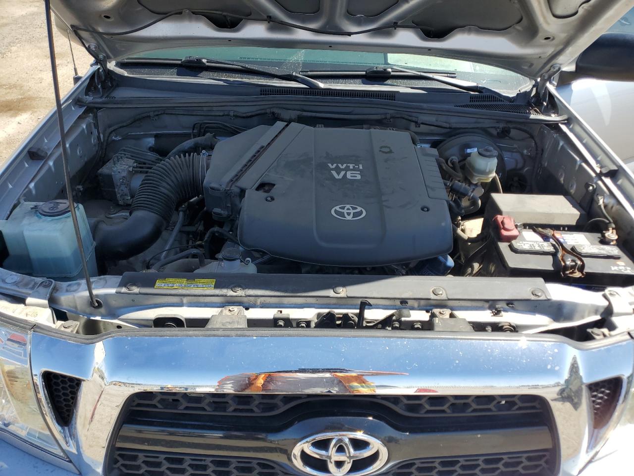 2011 Toyota Tacoma Prerunner Access Cab VIN: 5TFTU4GN6BX010584 Lot: 57284685