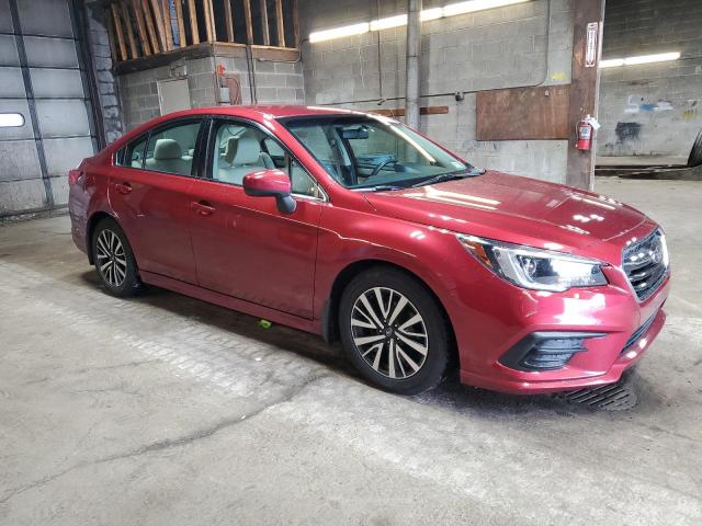  SUBARU LEGACY 2018 Czerwony