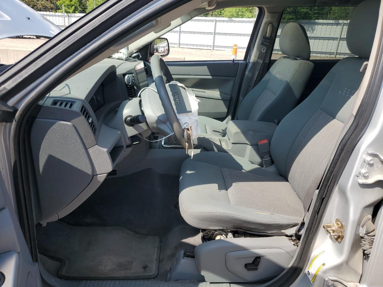 2007 Jeep Grand Cherokee Laredo VIN: 1J8GR48K67C645612 Lot: 56369665