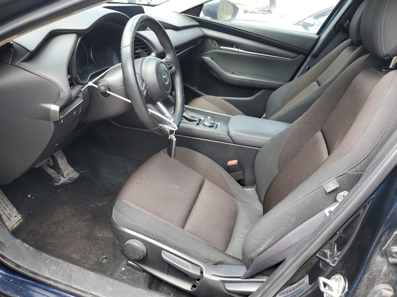 2021 Mazda 3 Preferred VIN: JM1BPBCL4M1338605 Lot: 55595605