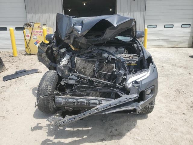  TOYOTA TACOMA 2016 Czarny