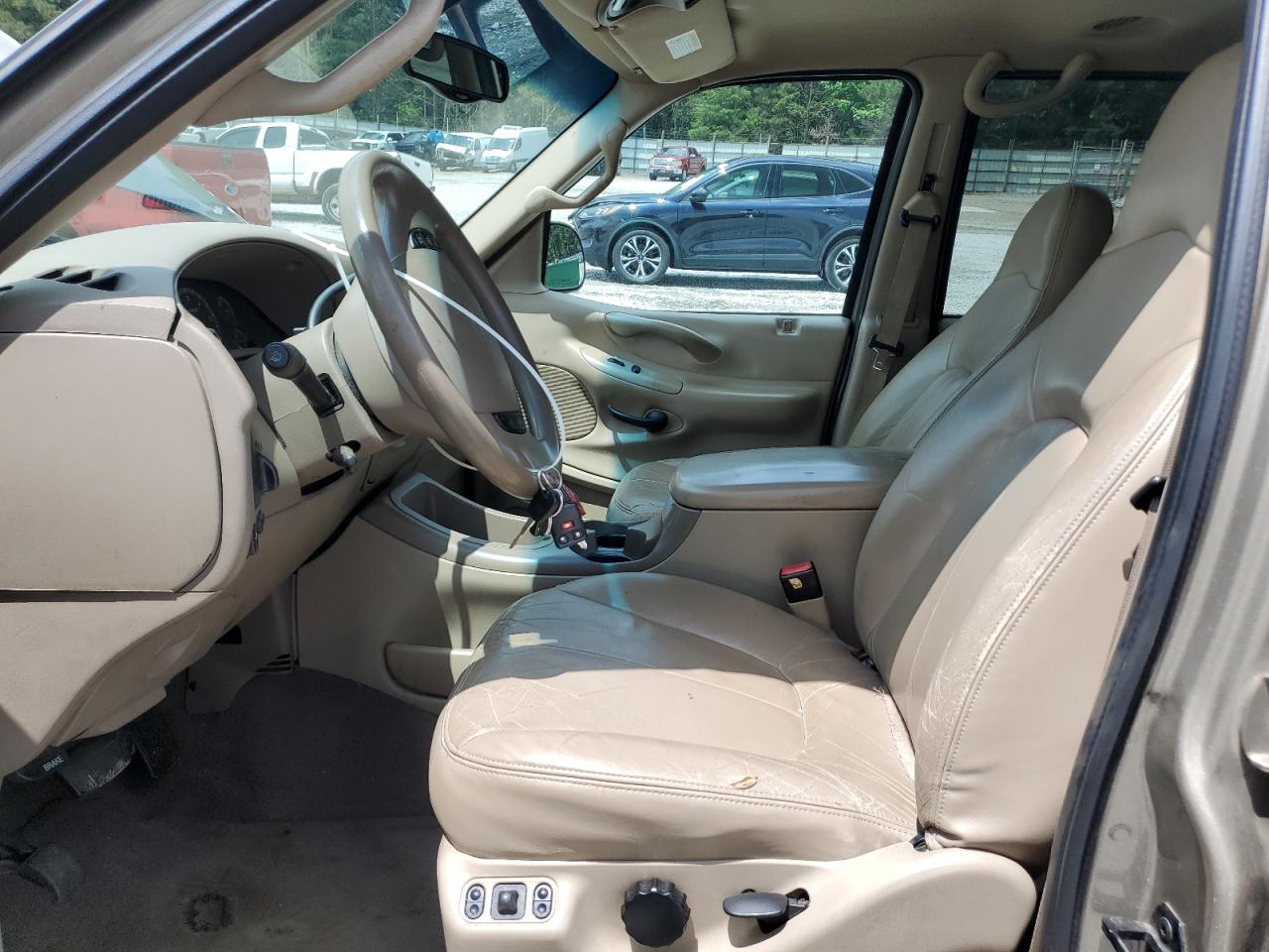 2001 Ford Expedition Xlt VIN: 1FMRU15W41LA73480 Lot: 56740535