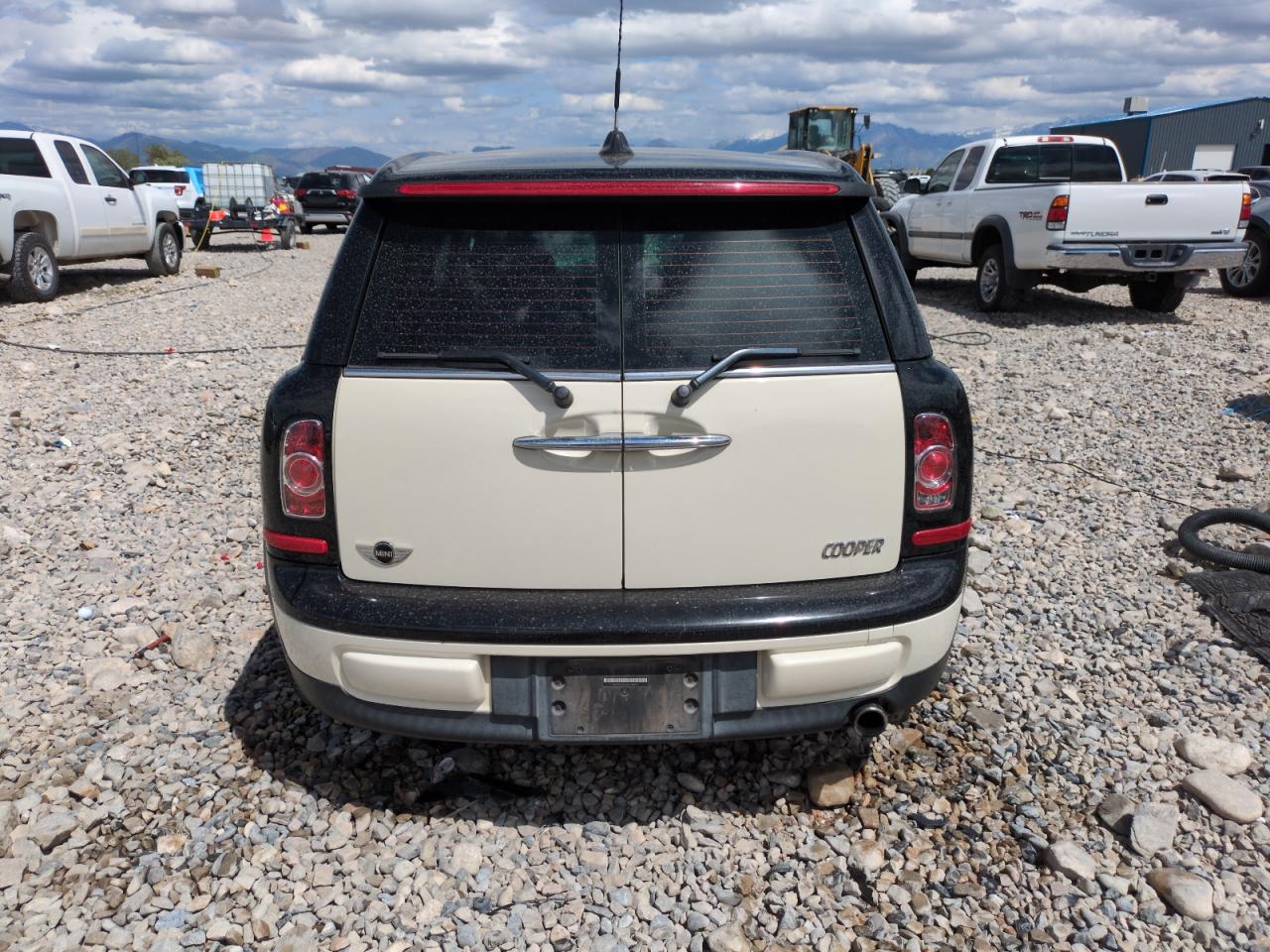 2011 Mini Cooper Clubman VIN: WMWZF3C55BT188026 Lot: 56995135