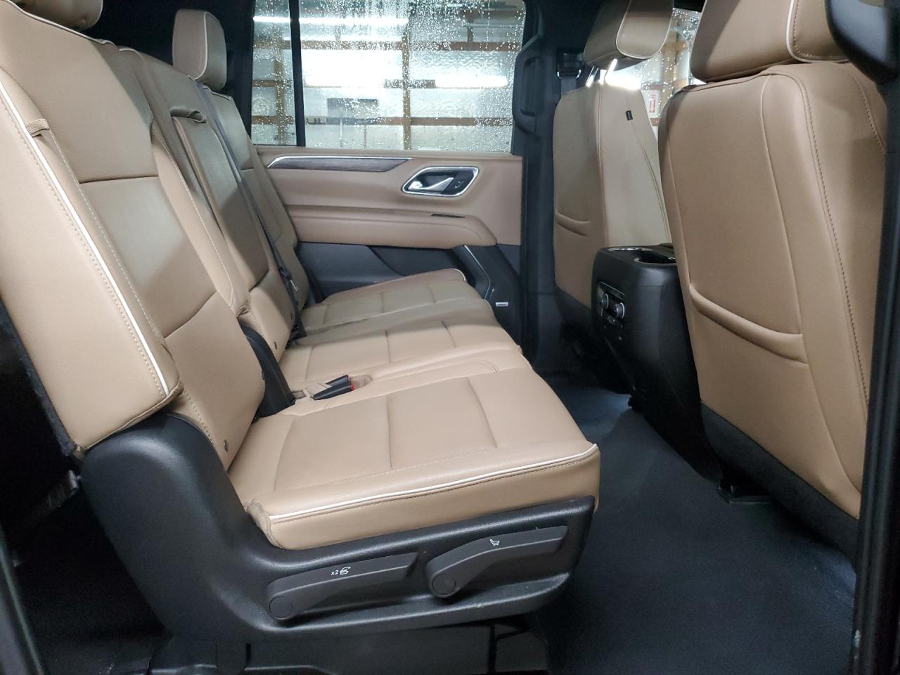 2024 Chevrolet Suburban C1500 Premier VIN: 1GNSCFKD4RR179579 Lot: 57085325
