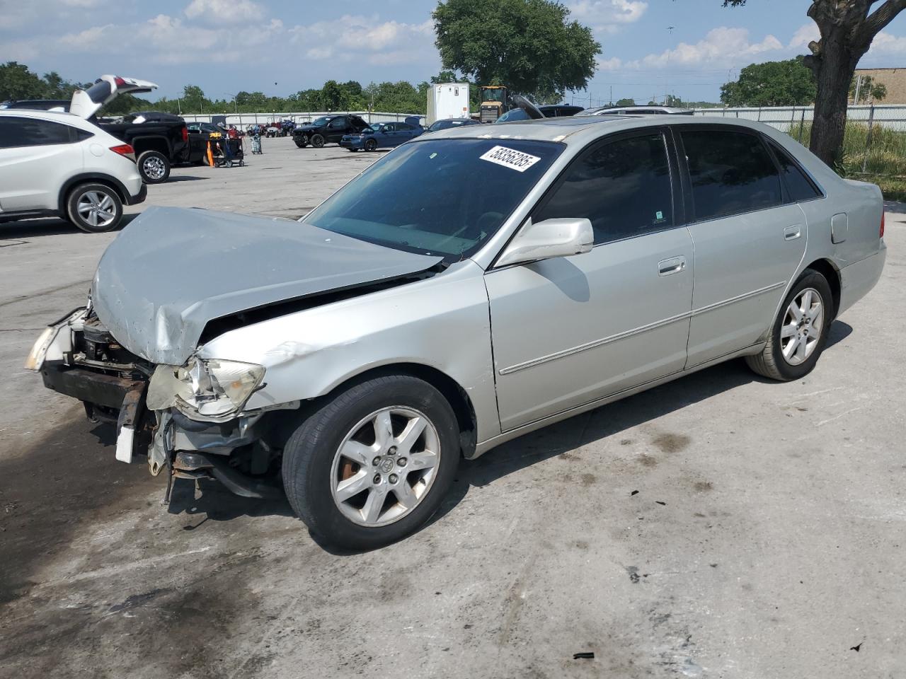 2000 Toyota Avalon Xl for Sale in Orlando, FL - Front End