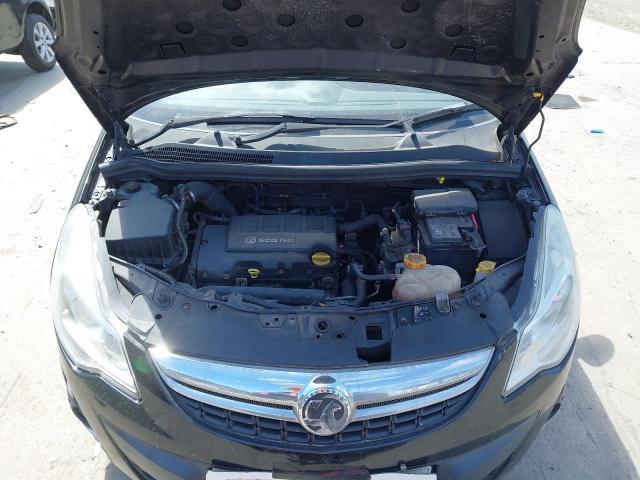 2011 VAUXHALL CORSA SE