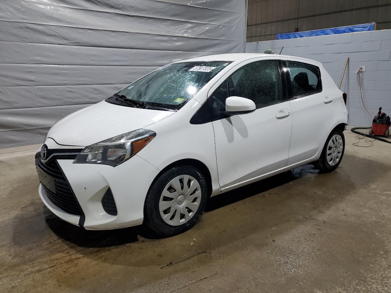 2017 Toyota Yaris L zu verkaufen in Candia, NH - Rear End