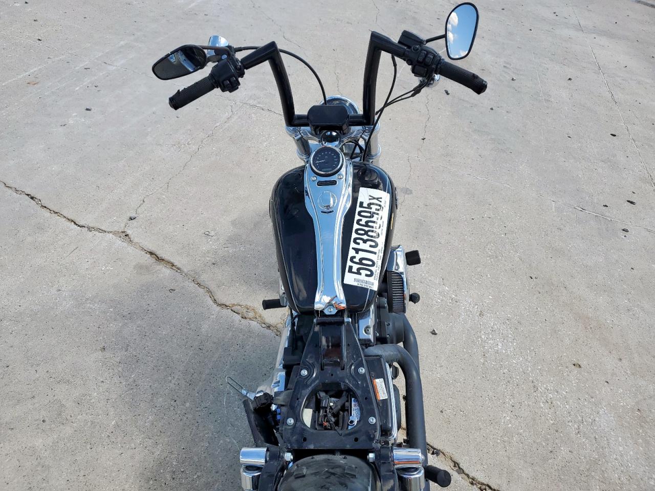 2017 Harley-Davidson Fxdwg Dyna Wide Glide VIN: 1HD1GPM11HC313997 Lot: 56138695