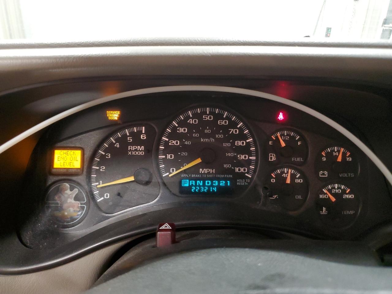 2001 Chevrolet Tahoe K1500 VIN: 1GNEK13T81R123710 Lot: 56727295
