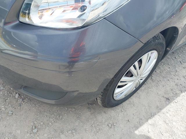2009 TOYOTA YARIS TR V