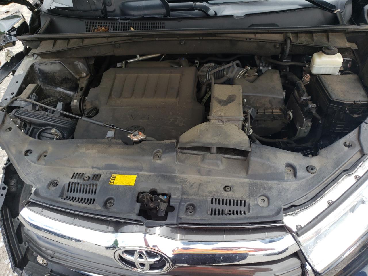 2016 Toyota Highlander Le VIN: 5TDBKRFH4GS348640 Lot: 56398355