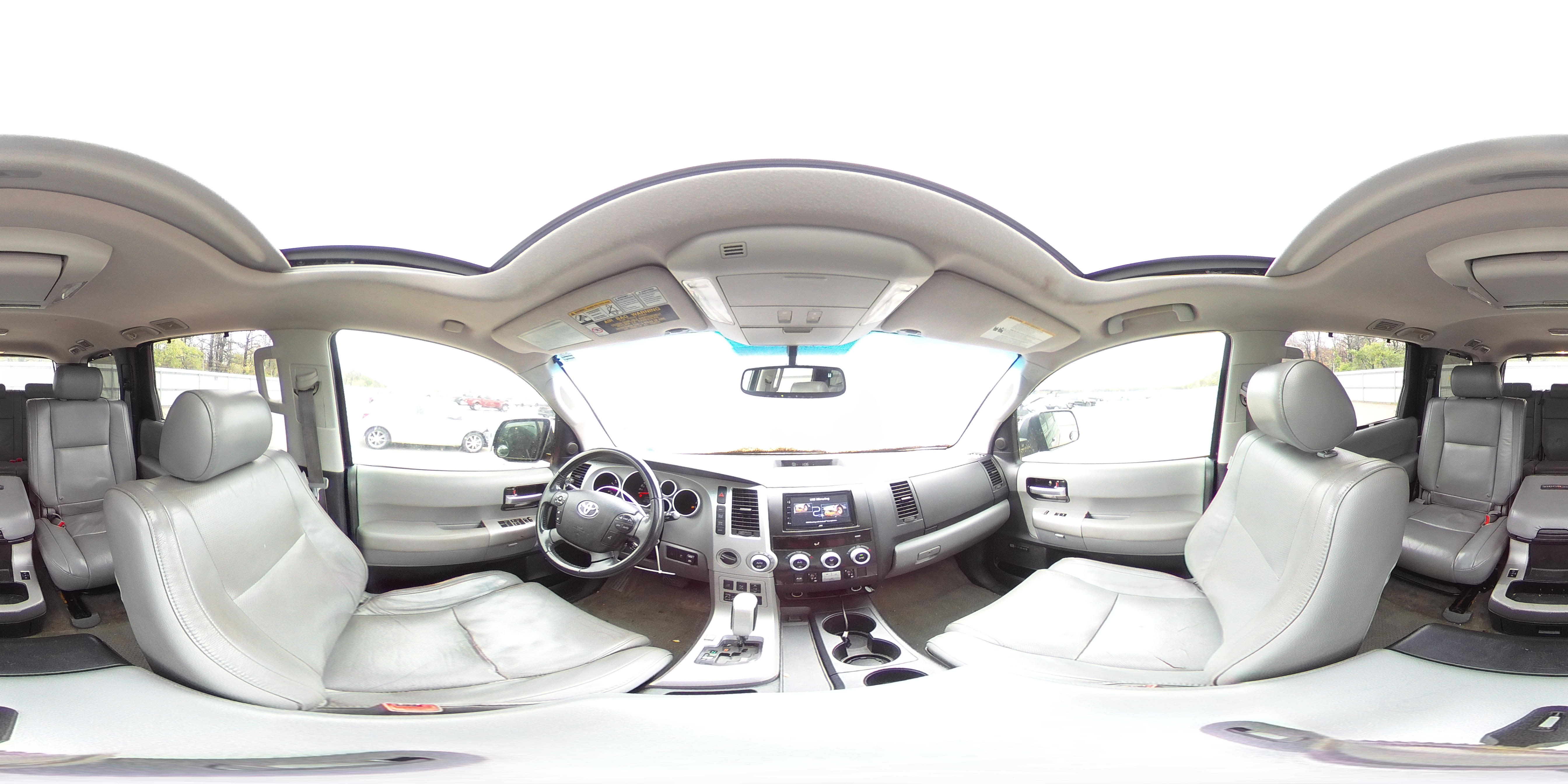 2008 Toyota Sequoia Platinum VIN: 5TDBY67A28S002053 Lot: 56921375