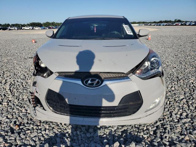  HYUNDAI VELOSTER 2013 Srebrny