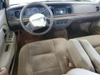 2003 Ford Crown Victoria  за продажба в Cartersville, GA - Front End