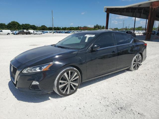 2022 Nissan Altima Sr