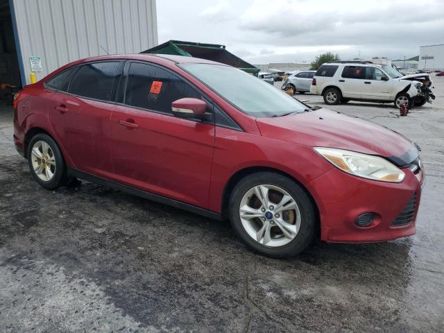  FORD FOCUS 2014 Красный