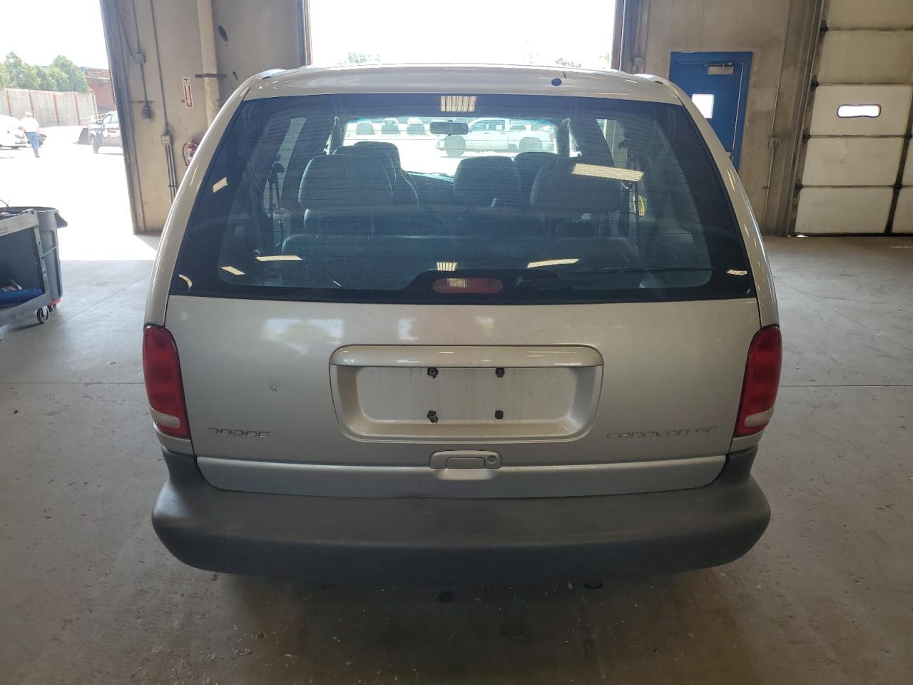 2000 Dodge Caravan Se VIN: 2B4GP45G6YR669041 Lot: 56864805