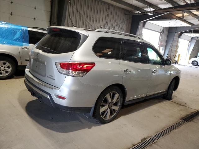  NISSAN PATHFINDER 2016 Srebrny