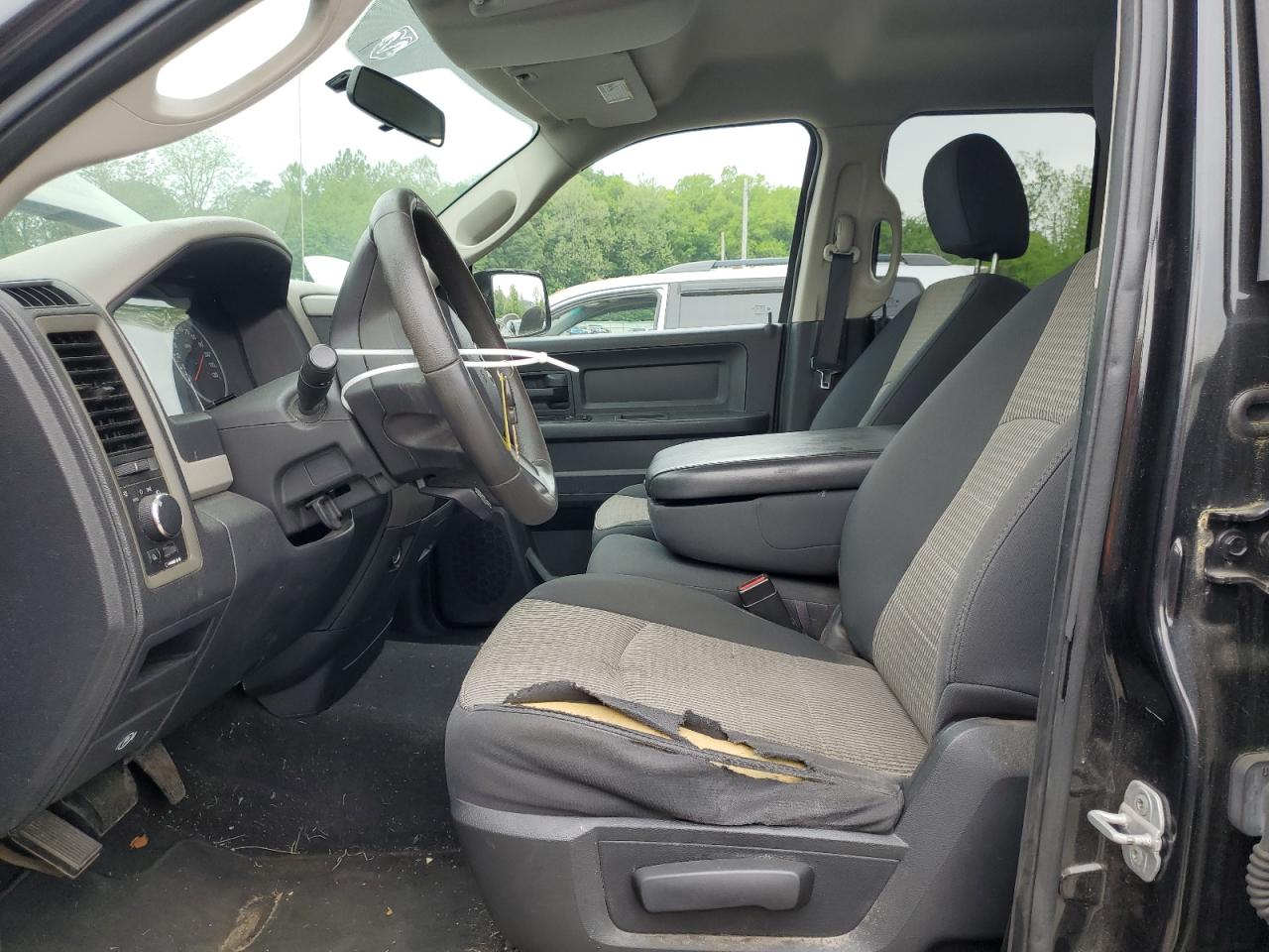 2011 Dodge Ram 1500 VIN: 1D7RV1GT1BS517433 Lot: 56480605