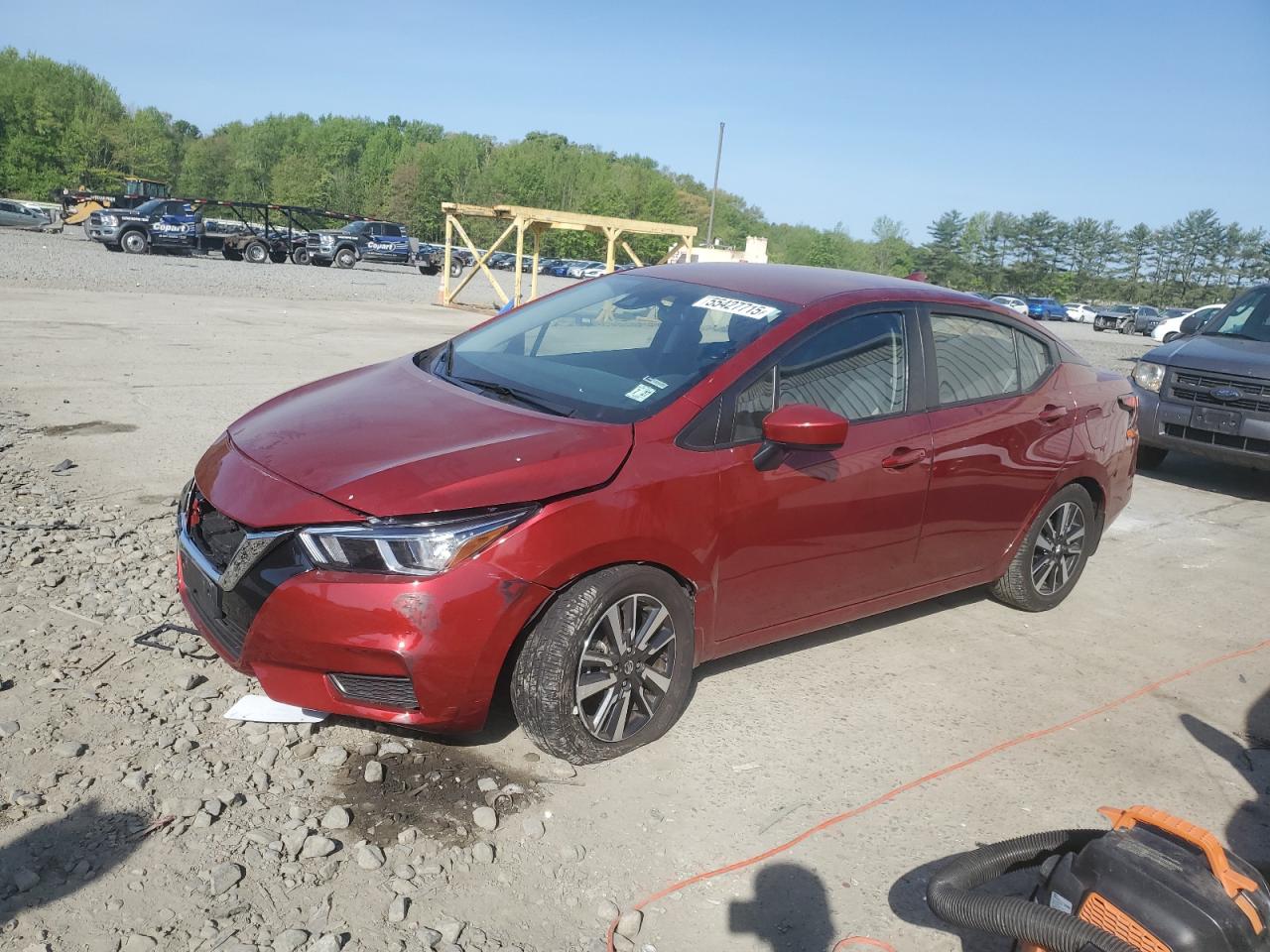 2022 Nissan Versa Sv