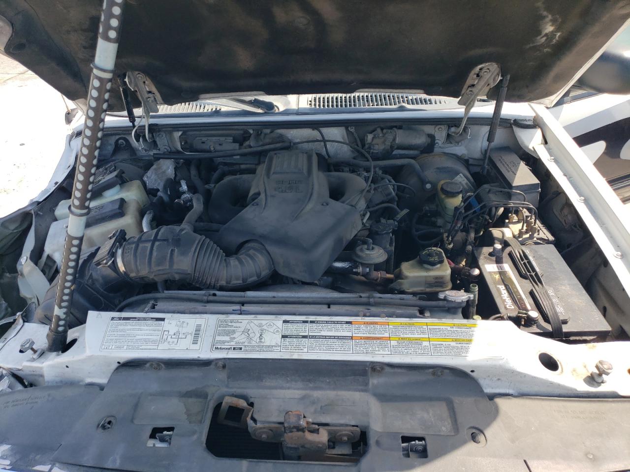 2000 Ford Explorer Xlt VIN: 1FMZU73E1YZB73542 Lot: 56325925
