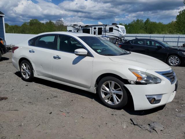 Sedans NISSAN ALTIMA 2013 White