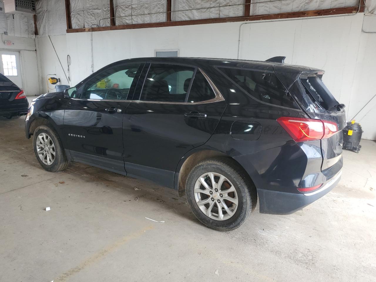 2020 Chevrolet Equinox - Image 2