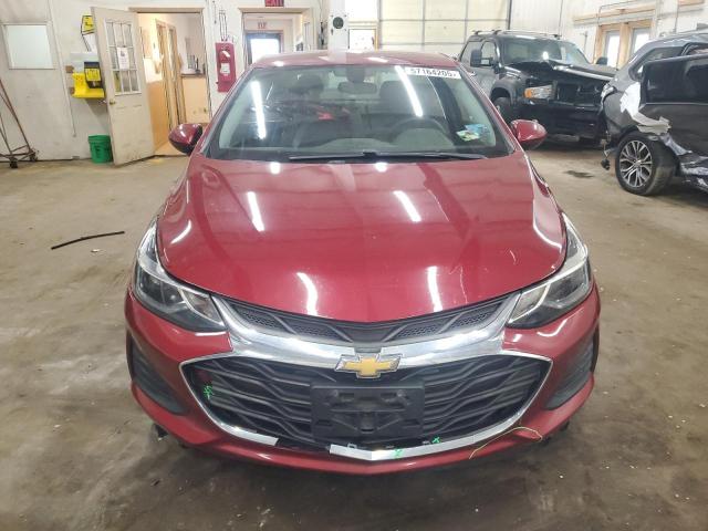  CHEVROLET CRUZE 2019 Czerwony