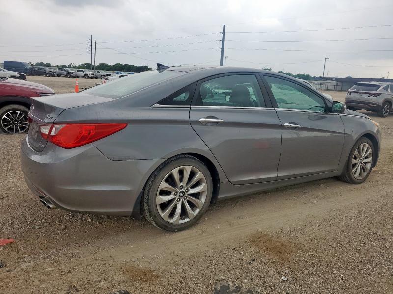  HYUNDAI SONATA 2012 Серебристый