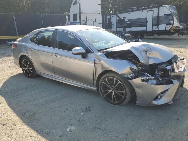  TOYOTA CAMRY 2020 Серебристый