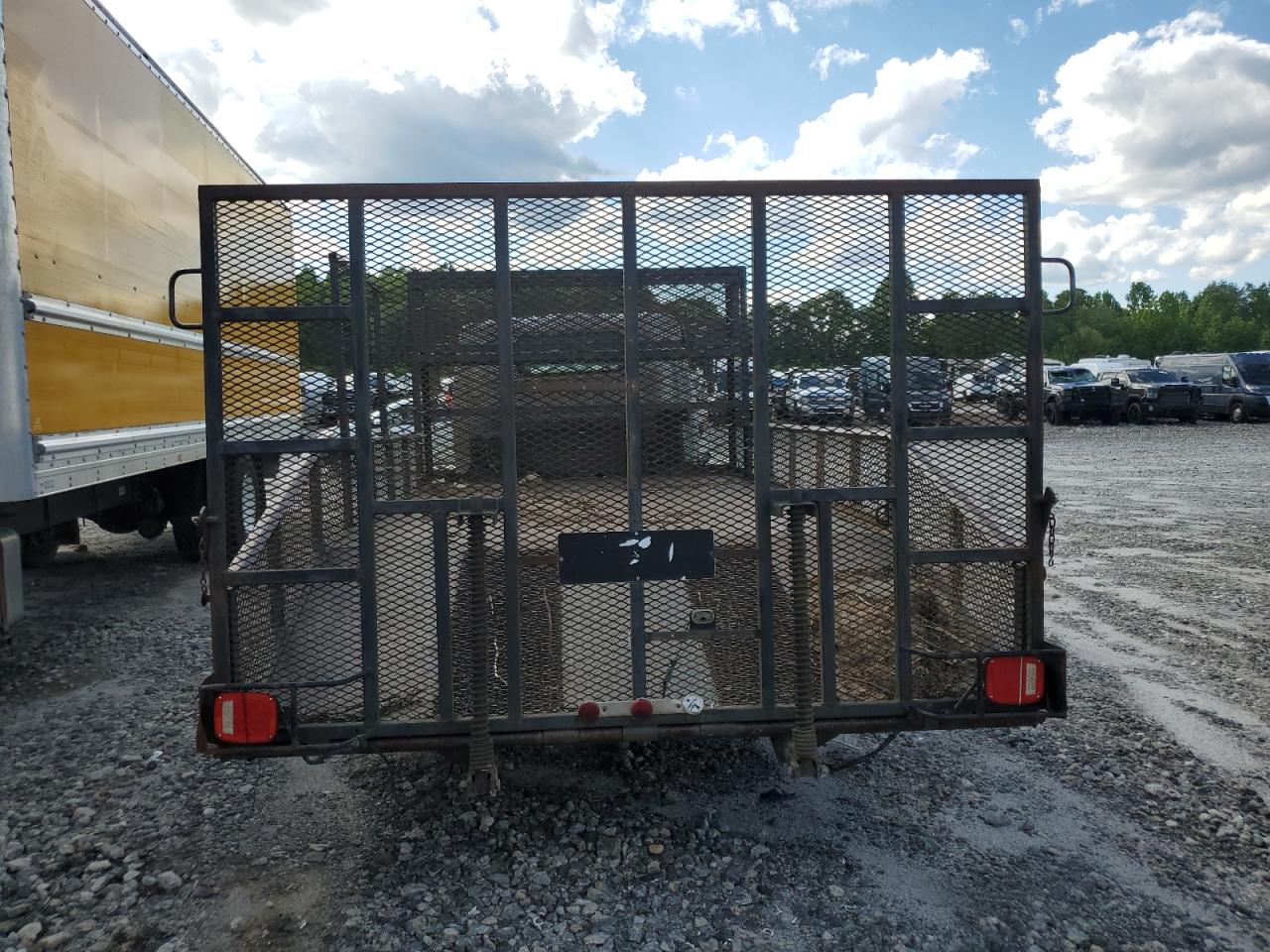2002 Isuzu Npr VIN: 4KLB4B1R42J800951 Lot: 55808875