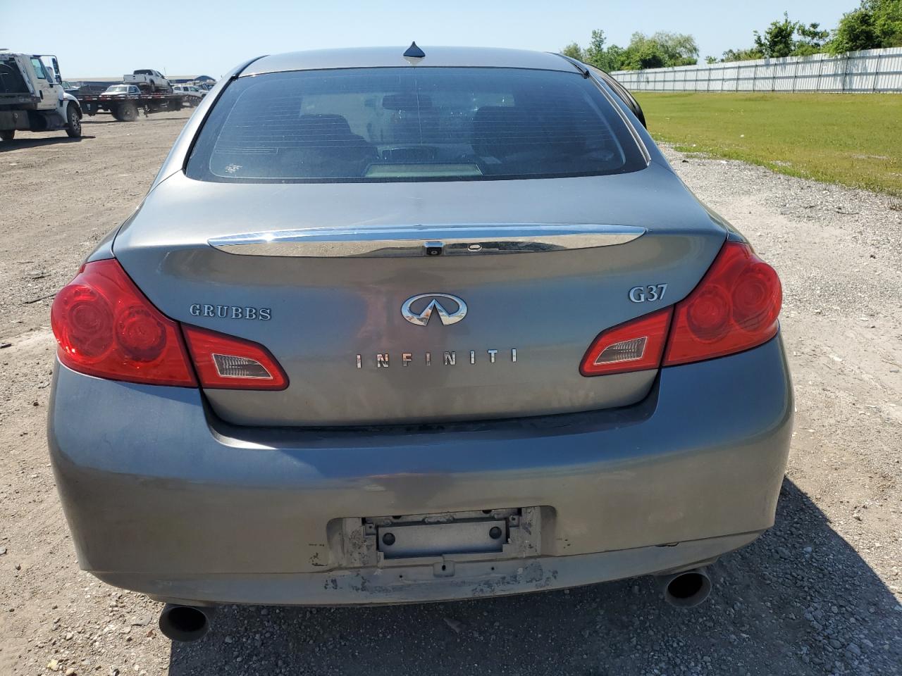 2010 Infiniti G37 Base VIN: JN1CV6AP0AM400229 Lot: 56864215